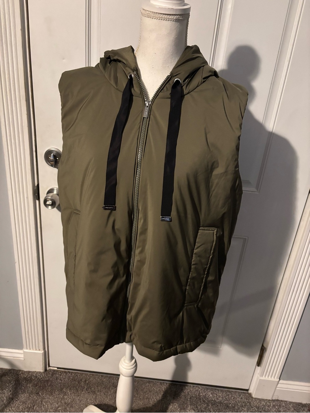 Calvin Klein Hooded Puffer Vest - Olive Green - Size Large